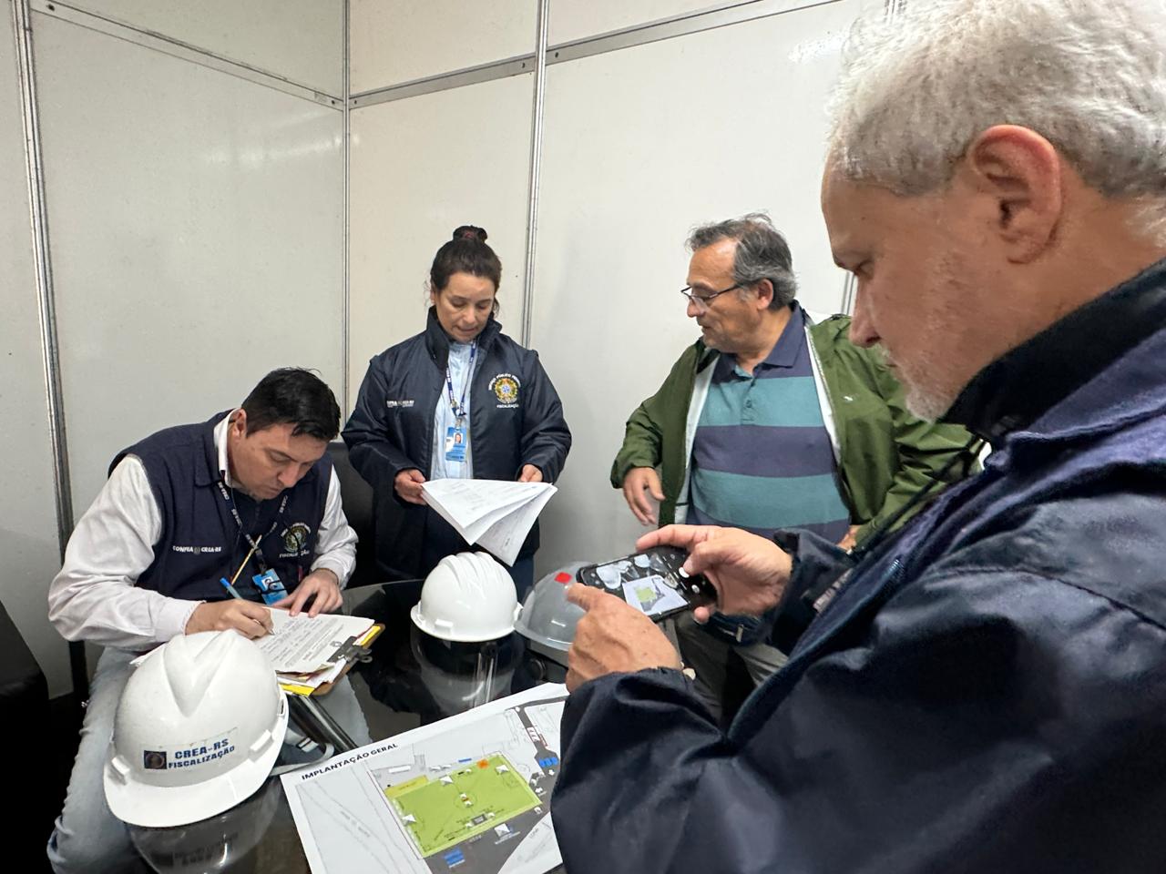 Foram solicitadas as ARTs dos servi&ccedil;os das &aacute;reas de fiscaliza&ccedil;&atilde;o do Conselho